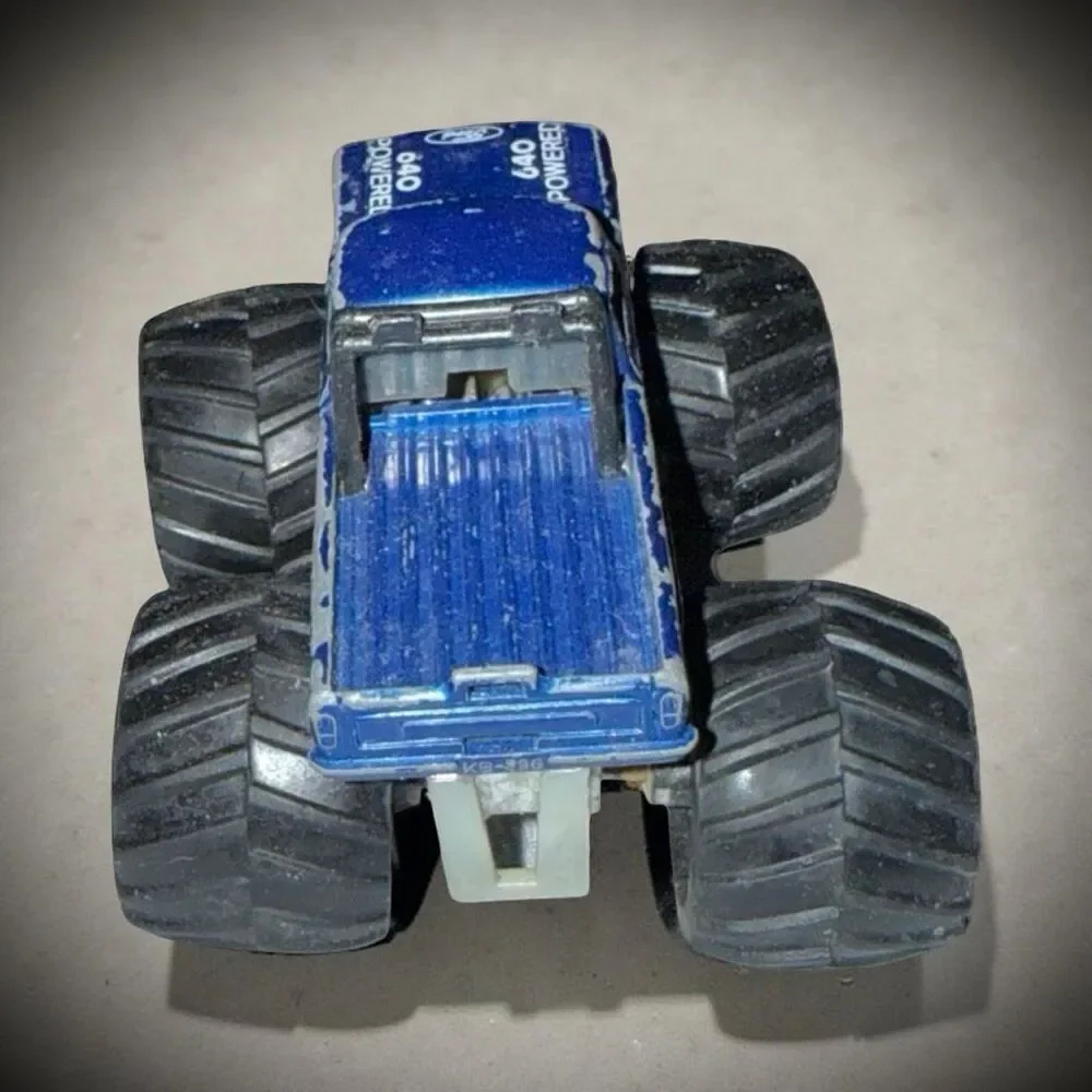 Majorette Toyota American Matchbox Supercharge Bigfoot 57 Chevy Monster Trucks